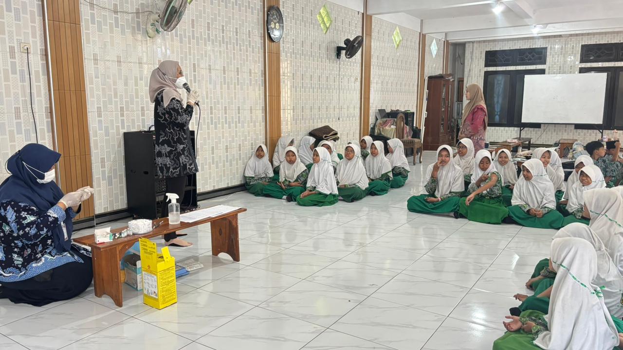 Imunisasi MR (Measles Rubella) dan HPV (Human Papillomavirus) untuk menjaga kesehatan Siswa-siswi