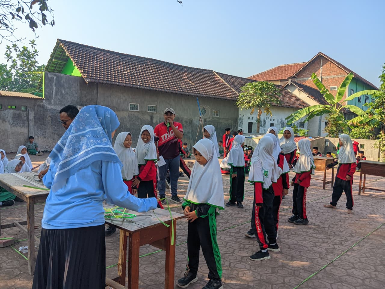 HUT RI KE 81